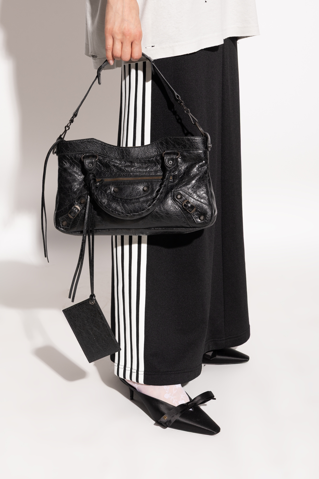 バッグ Balenciaga Le City Medium Hand Bag 2way Women's Le City Bag Medium in Black | Balenciaga US